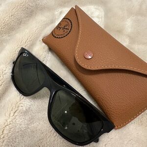 RB4181 Polarized